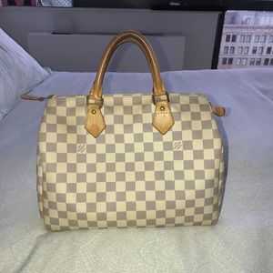 Louis Vuitton Speedy 30